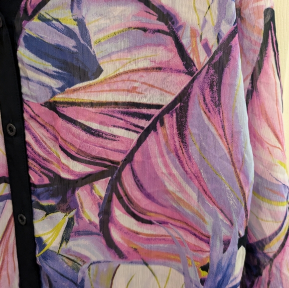 Susan Graver sheer, button down blouse with 3/4 sleeves, size 3X - Picture 4 of 11